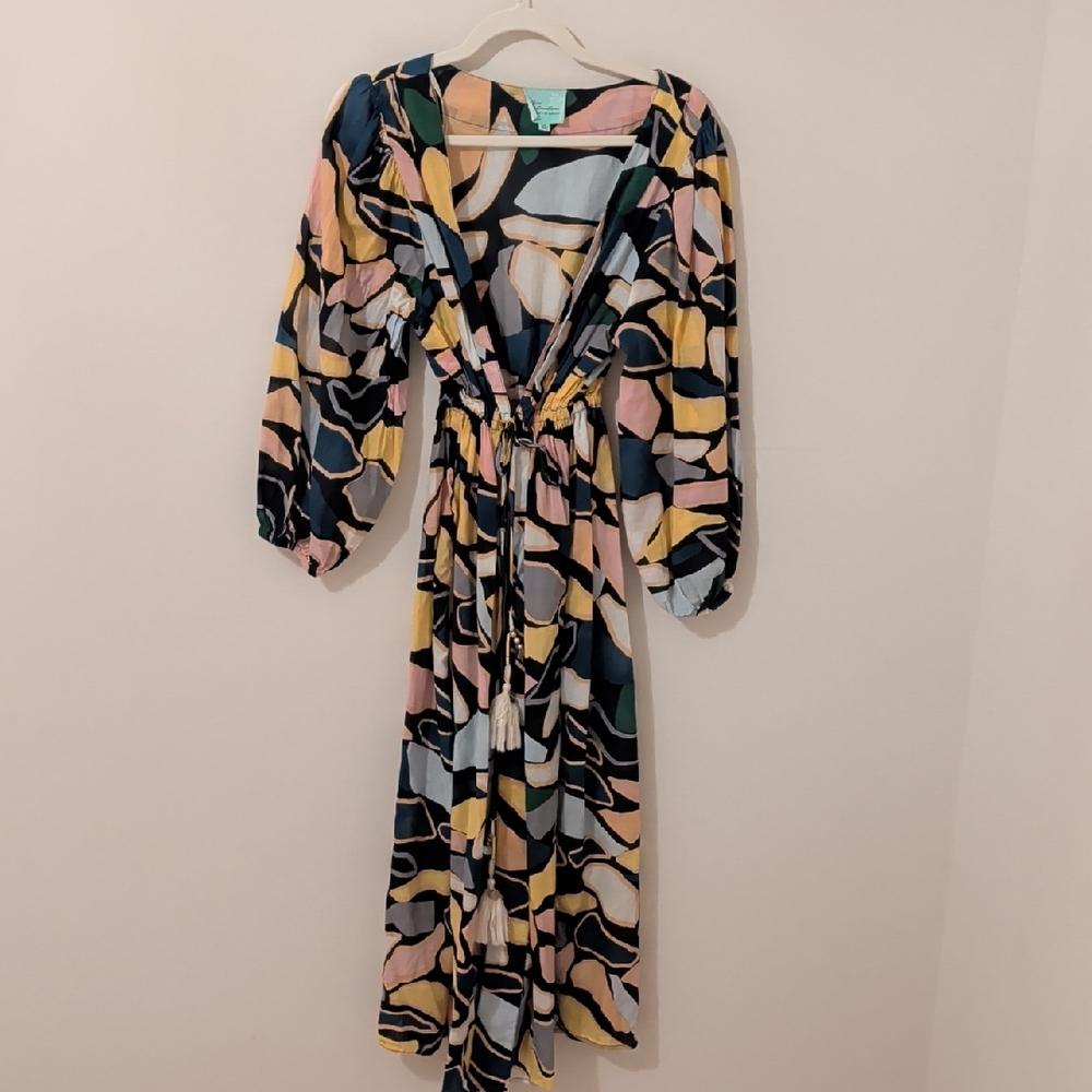 Deal! Free Destinations Beach Cover-up - Size Medium